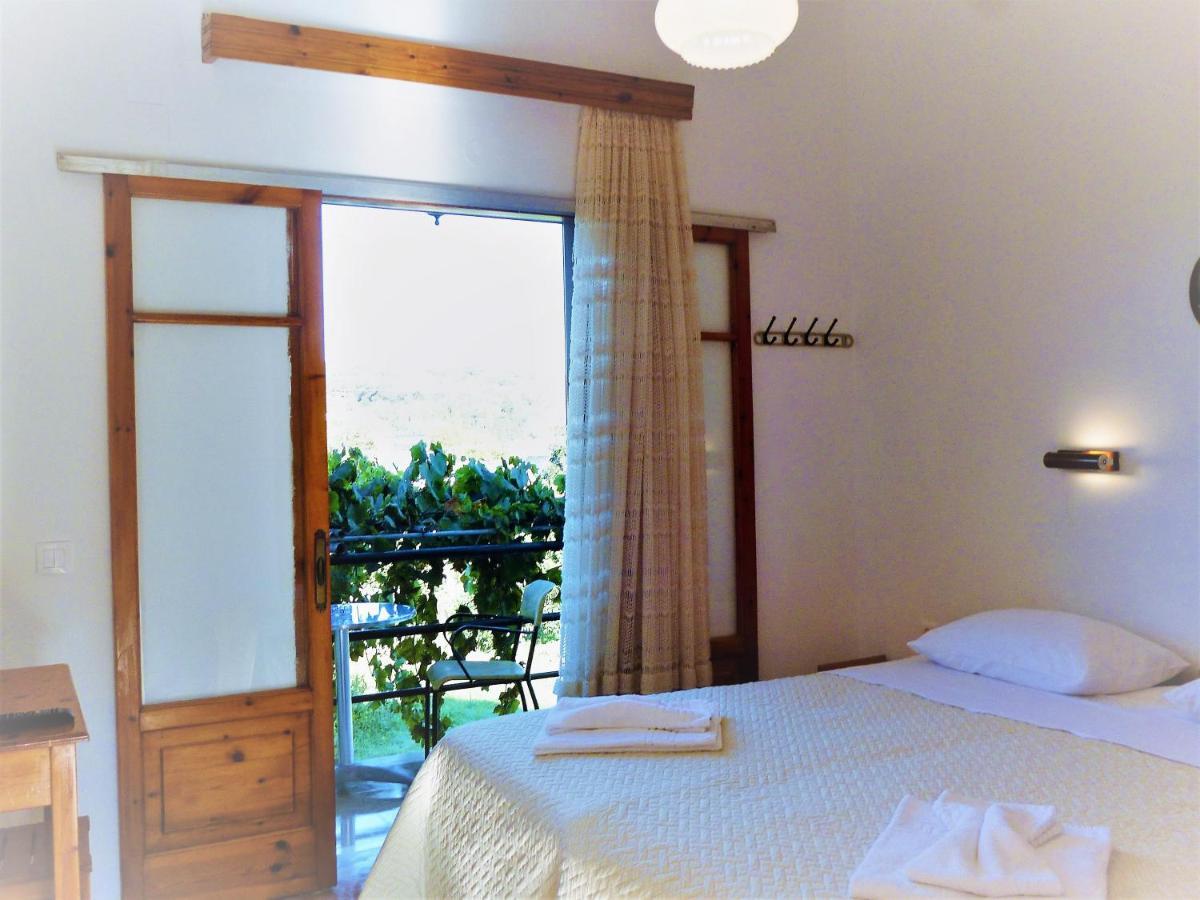 Apartment Giannis Agios Georgios Pagon